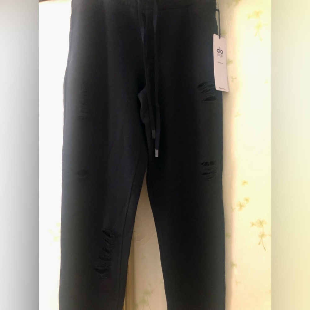 ALO YOGA Sweatpants Distress Holes- NEW with TAG